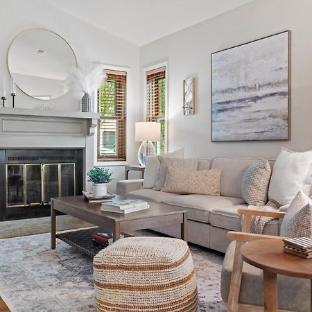 1 5 Miles To Mizzou ~ Spacious & Updated Home~ Колумбія Екстер'єр фото