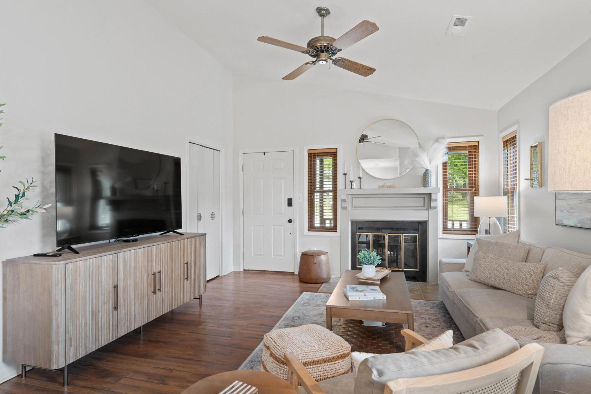 1 5 Miles To Mizzou ~ Spacious & Updated Home~ Колумбія Екстер'єр фото